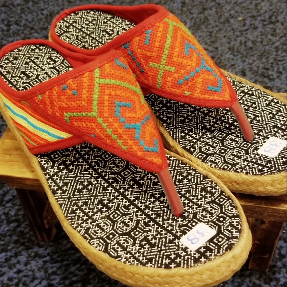 Shoes - Picture 3 of 3